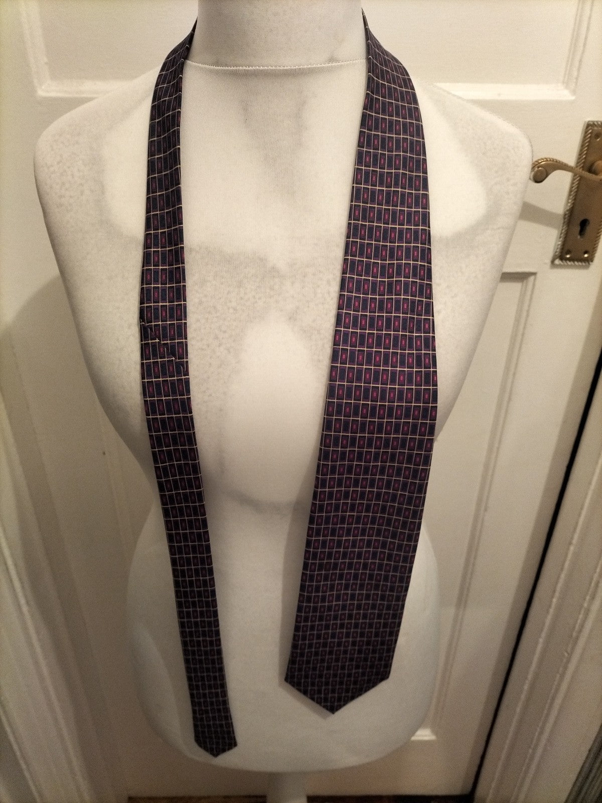 Mens Burton Purple Patterned Tie