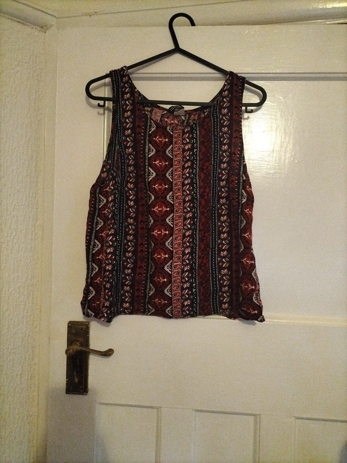 Ladies H+M Size 6 Multi Sleeveless Open Back Blouse