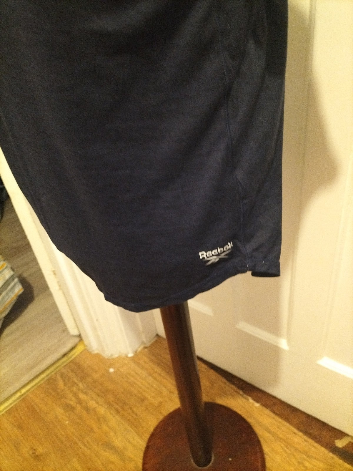 Ladies Reebok Size Small Navy Short Sleeved Tshirt