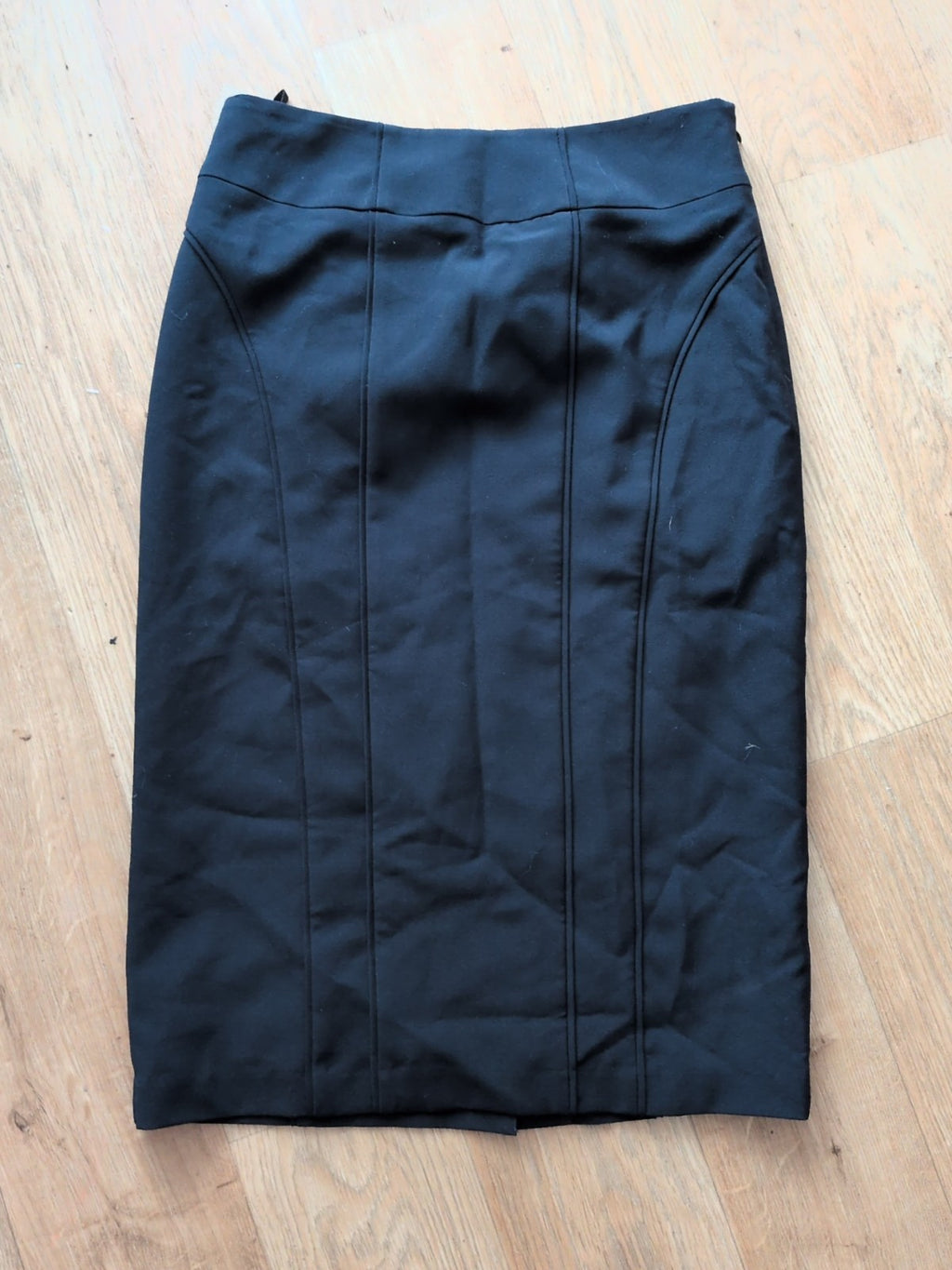 Ladies Marks And Spencer Size 10 Black Skirt Lined 27 Inch Length