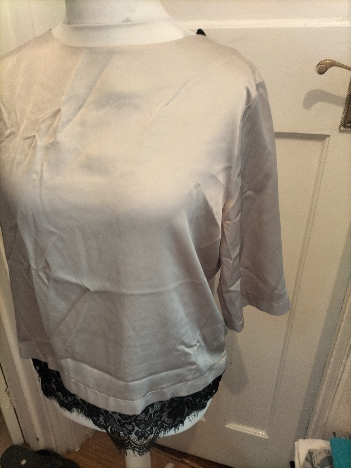 Dorothy Perkins 16 Silver And Black Half Sleeve Blouse