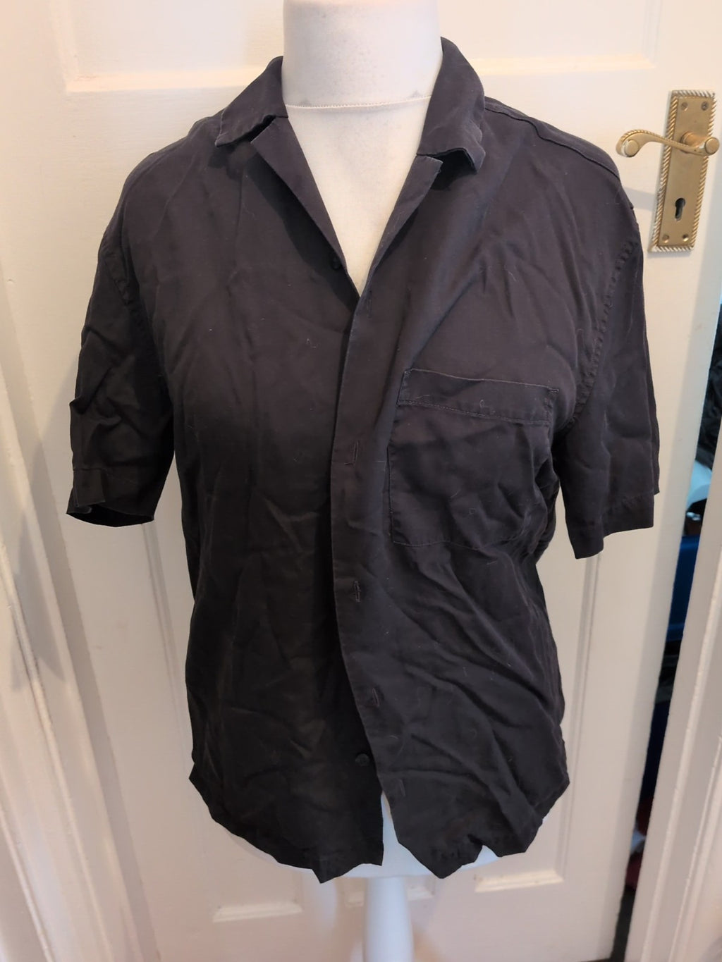 H&M Black Small Short Sleeve Shirt