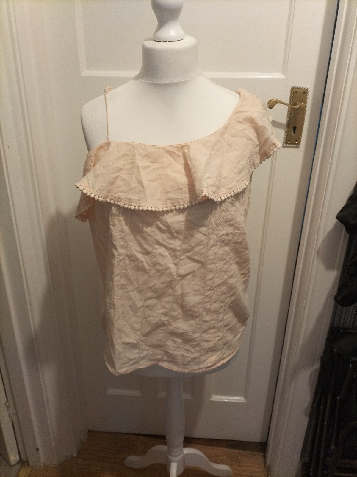 Ladies Indigo Collection Size 16 Pale Peach Short Sleeved Blouse