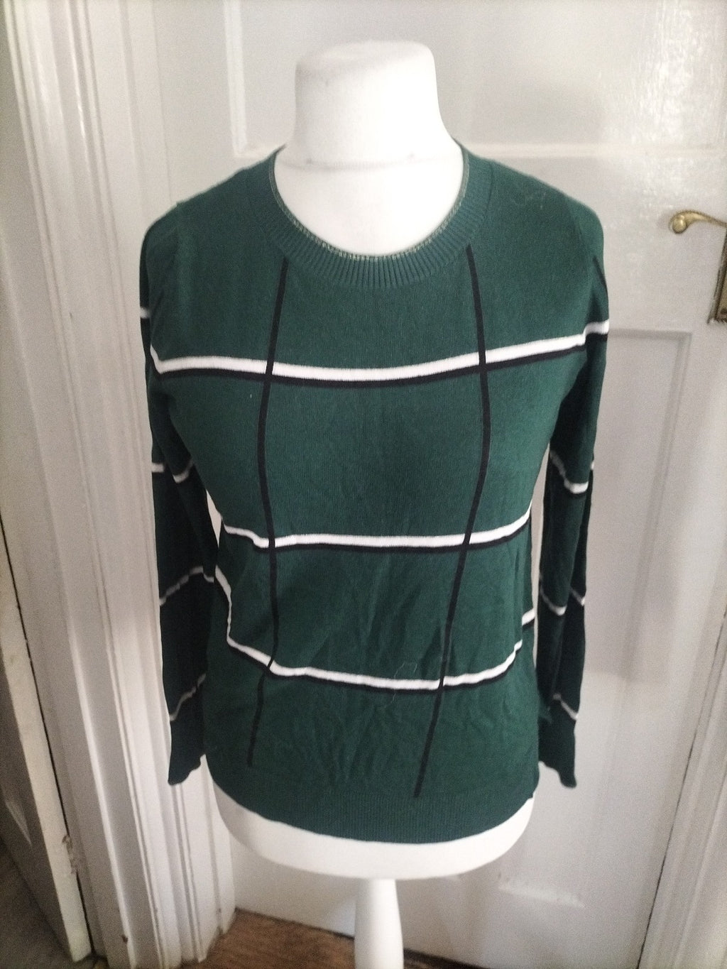 Ladies Next Size 10 Green/Black/White Long Sleeve Jumper