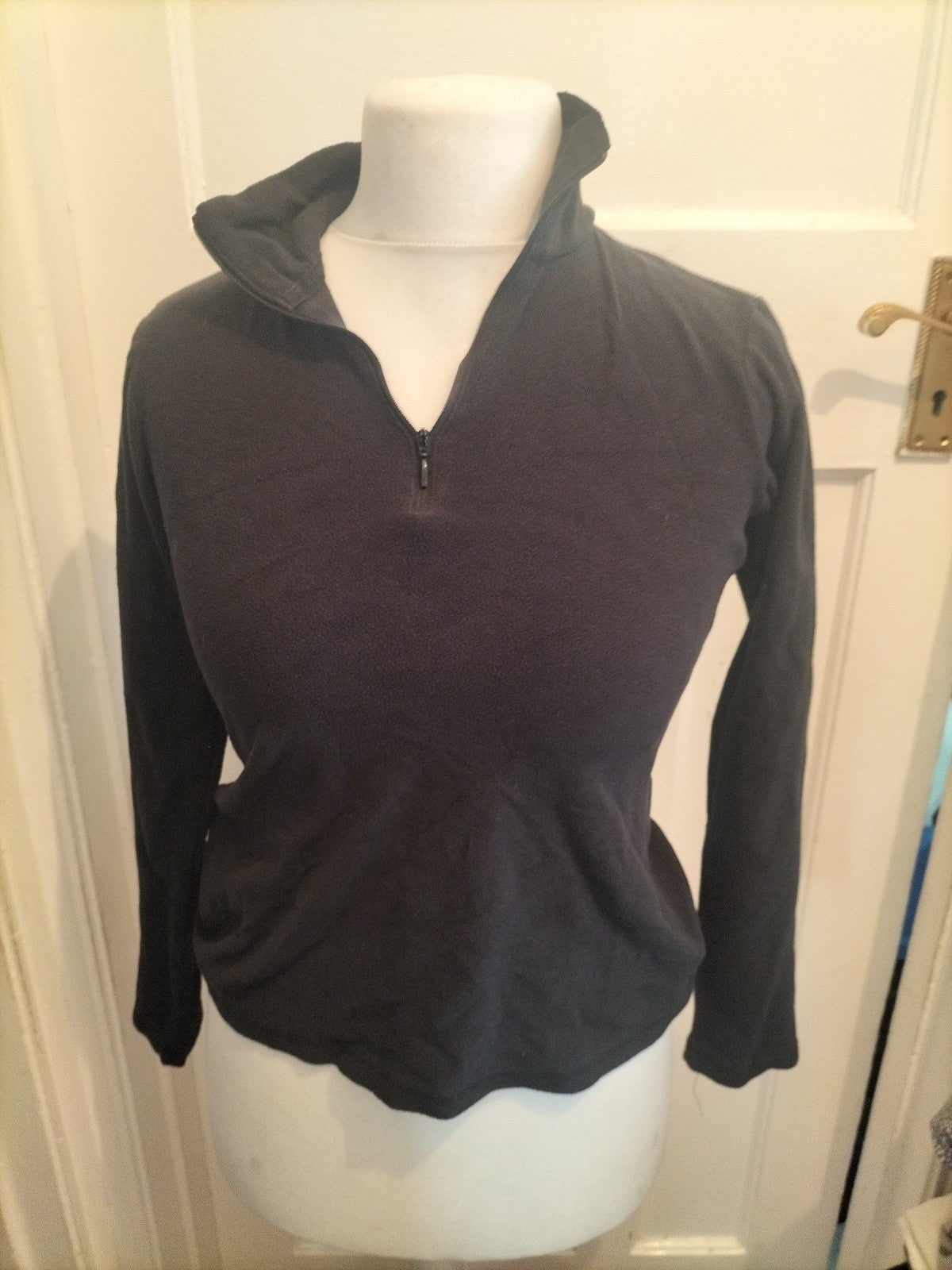Columbia Small Black Jumper