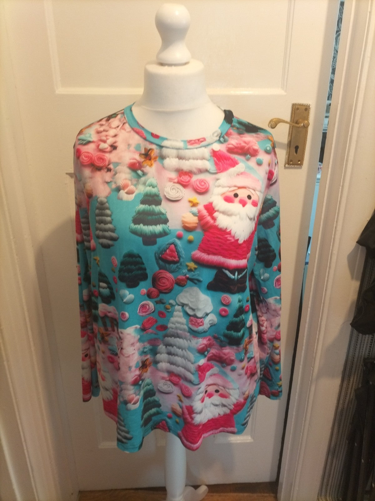 Ladies Size 2XL Multicoloured Long Sleeved Christmas Tshirt