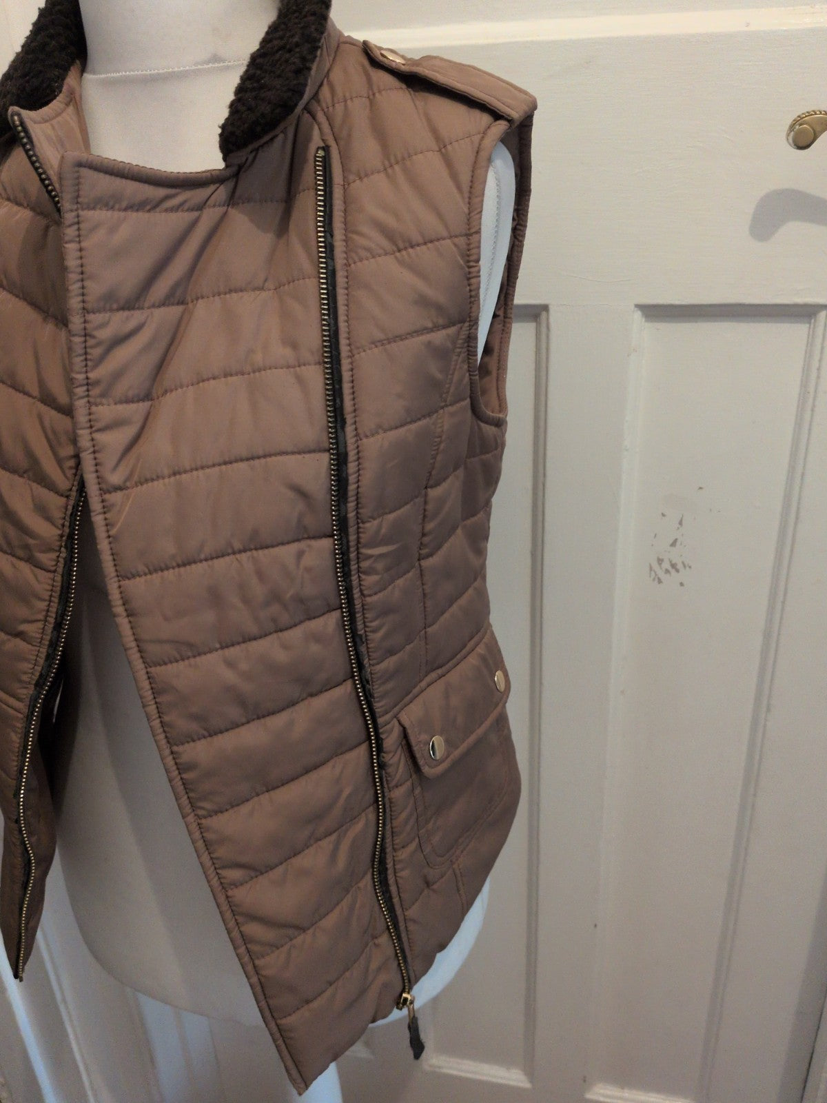 Tu 8 Brown Sleeveless Gilet Full Zip