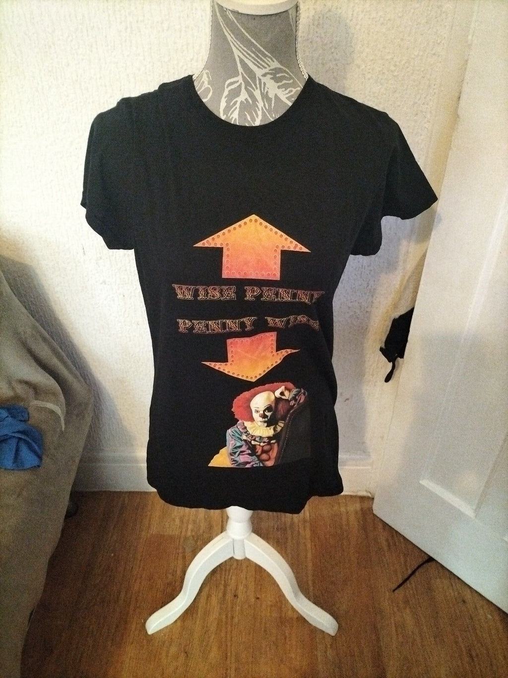 Ladies Gildan Size Xl Clown Short Sleeved Tshirt