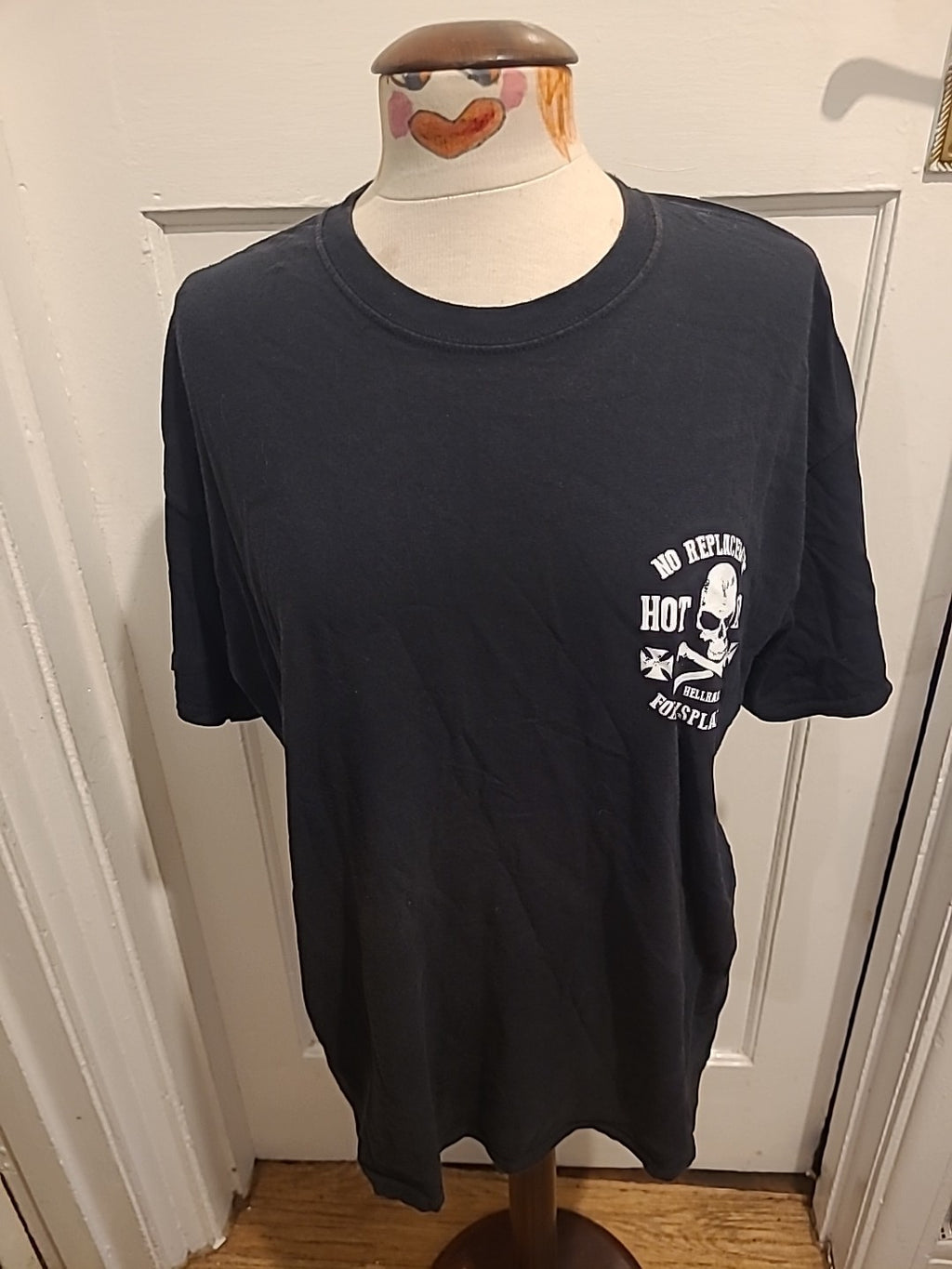 Mens Fo Kustom Size Large Black With White Print Short Sleeved Tshirt