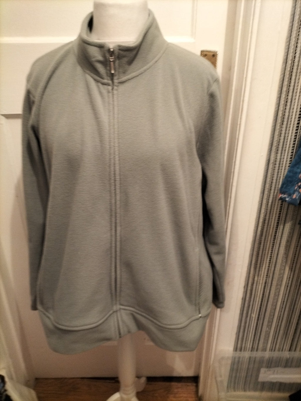 Ladies BM Essential Size XL Green Full Zip Jacket Jumper