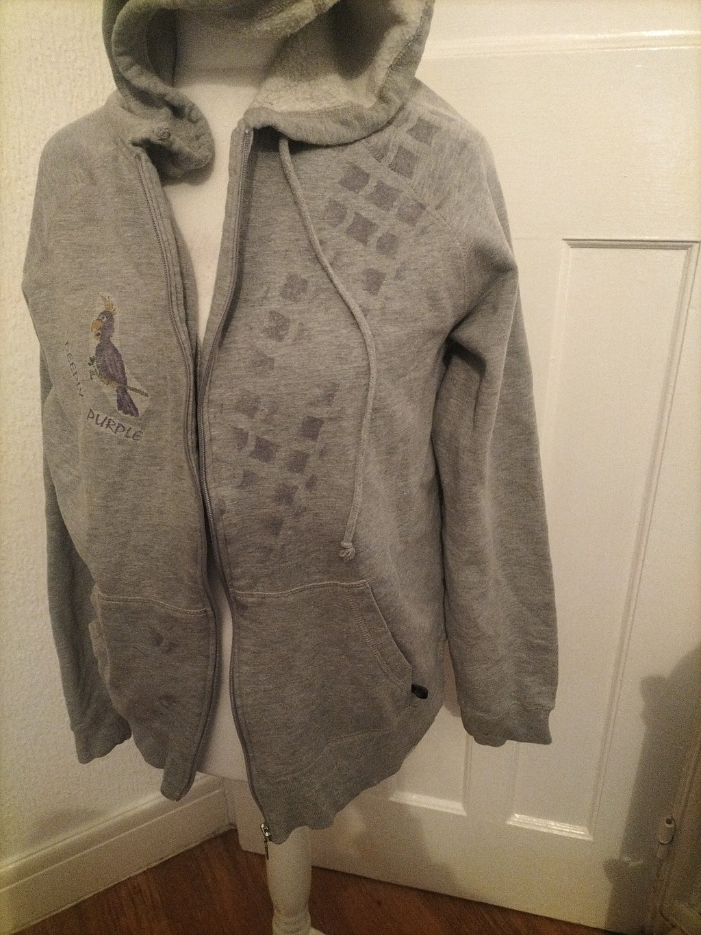 Mens Primark Size XL Grey Parrot Hoodie