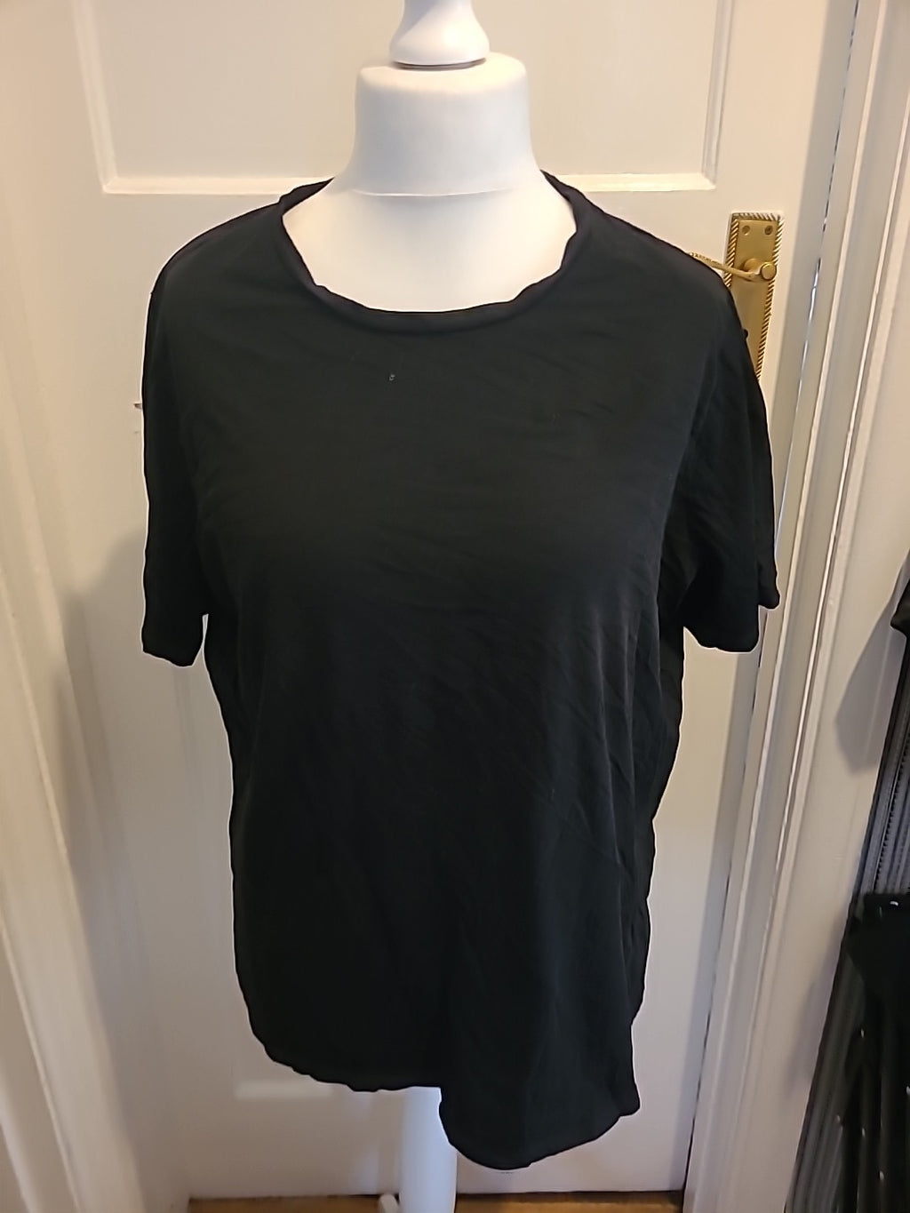 Ladies Size 20 Black Short Sleeved Crew Neck Tshirt Tee