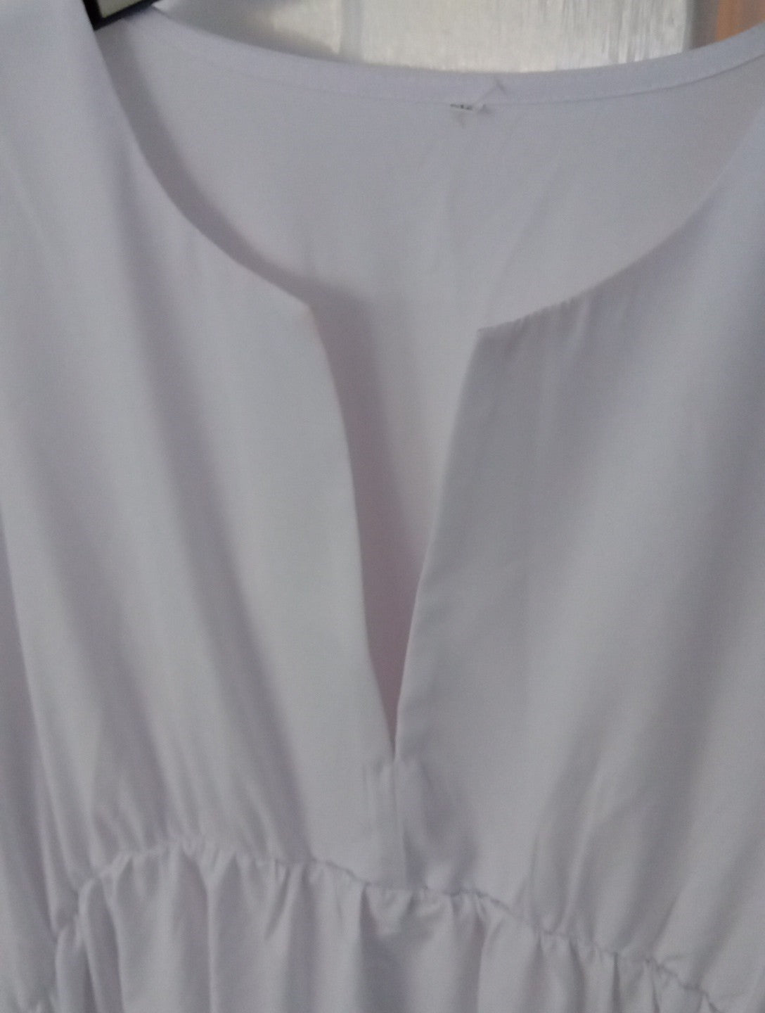 Ladies  Brand New Dress Size 4XL White Removable Broach On The Chest Midi...