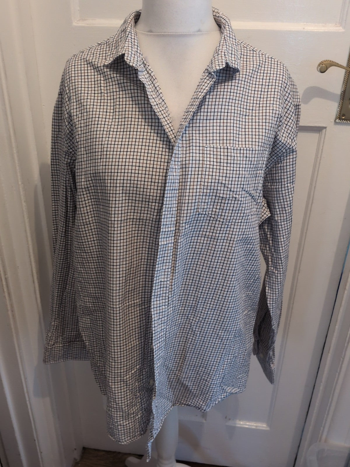 Tu XL White With Brown/Navy Check Long Sleeve Shirt