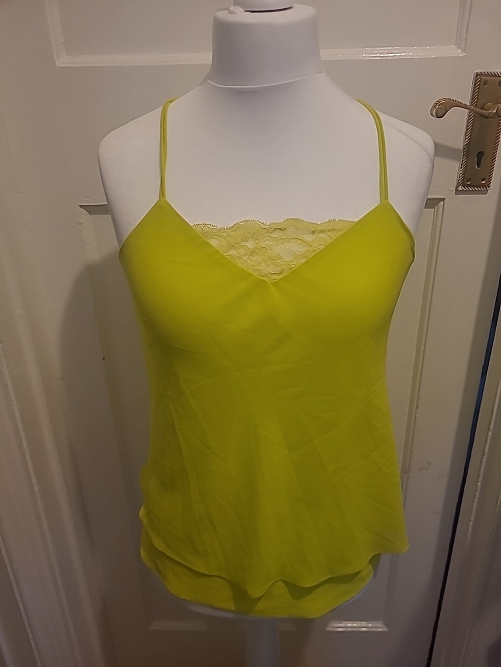 Ladies New Look Size 14 Neon Lime Sleeveless Tshirt