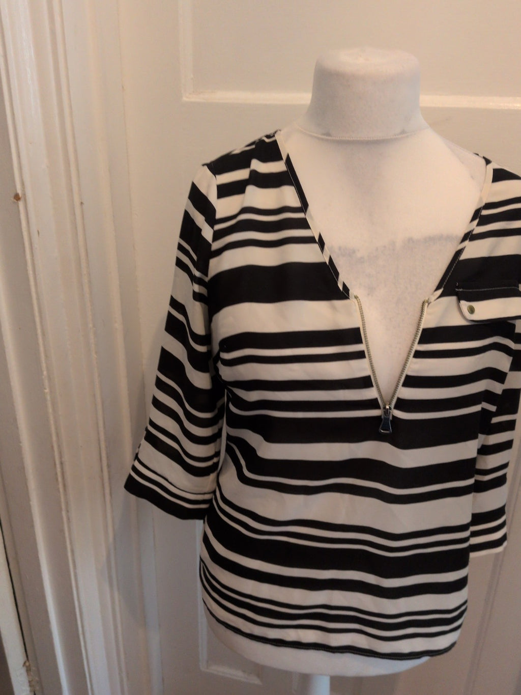 Dorothy Perkins 10 Cream And Black Long Sleeve Blouse
