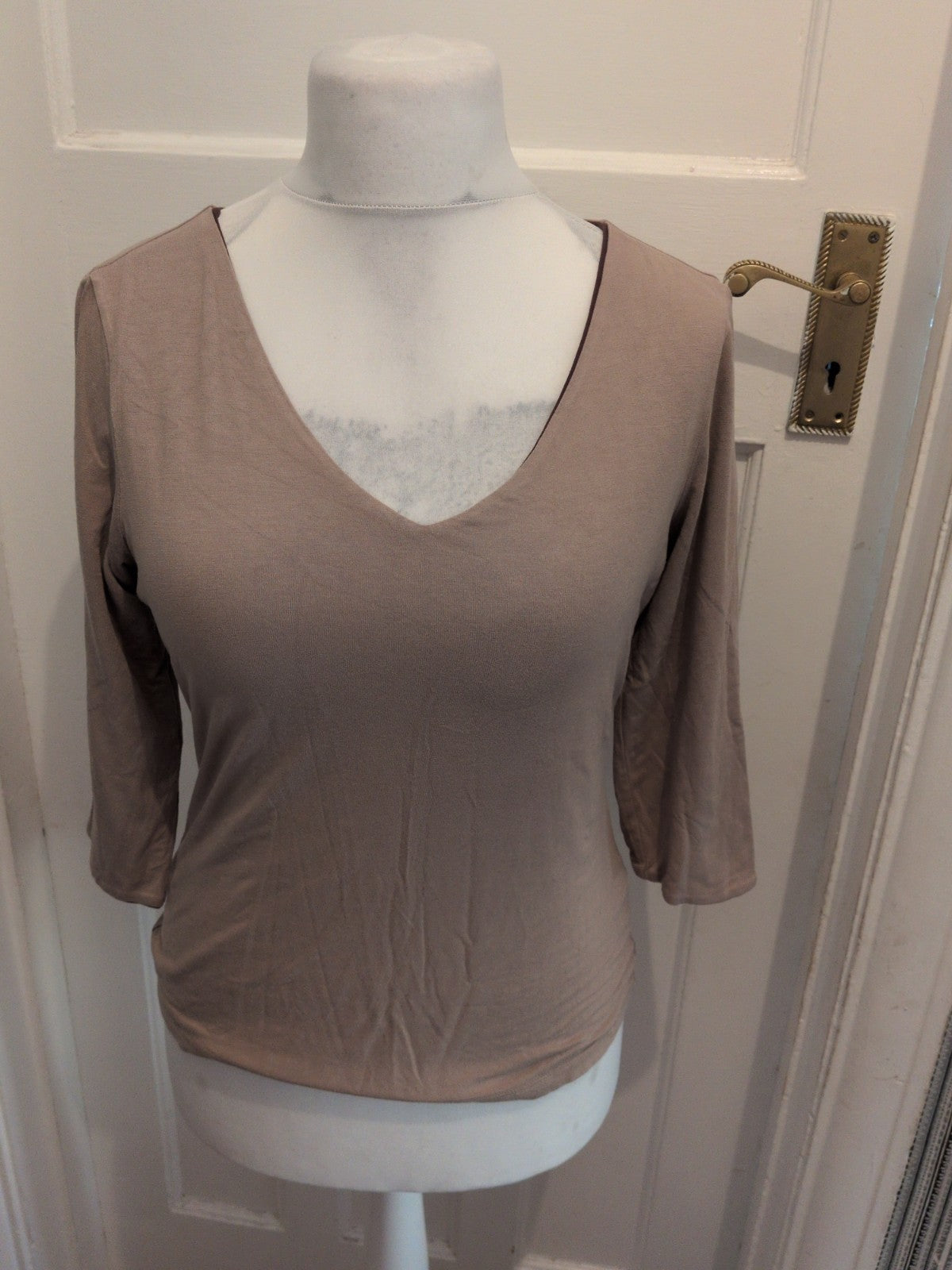 M/L Beige V Neck T-shirt Half Sleeve