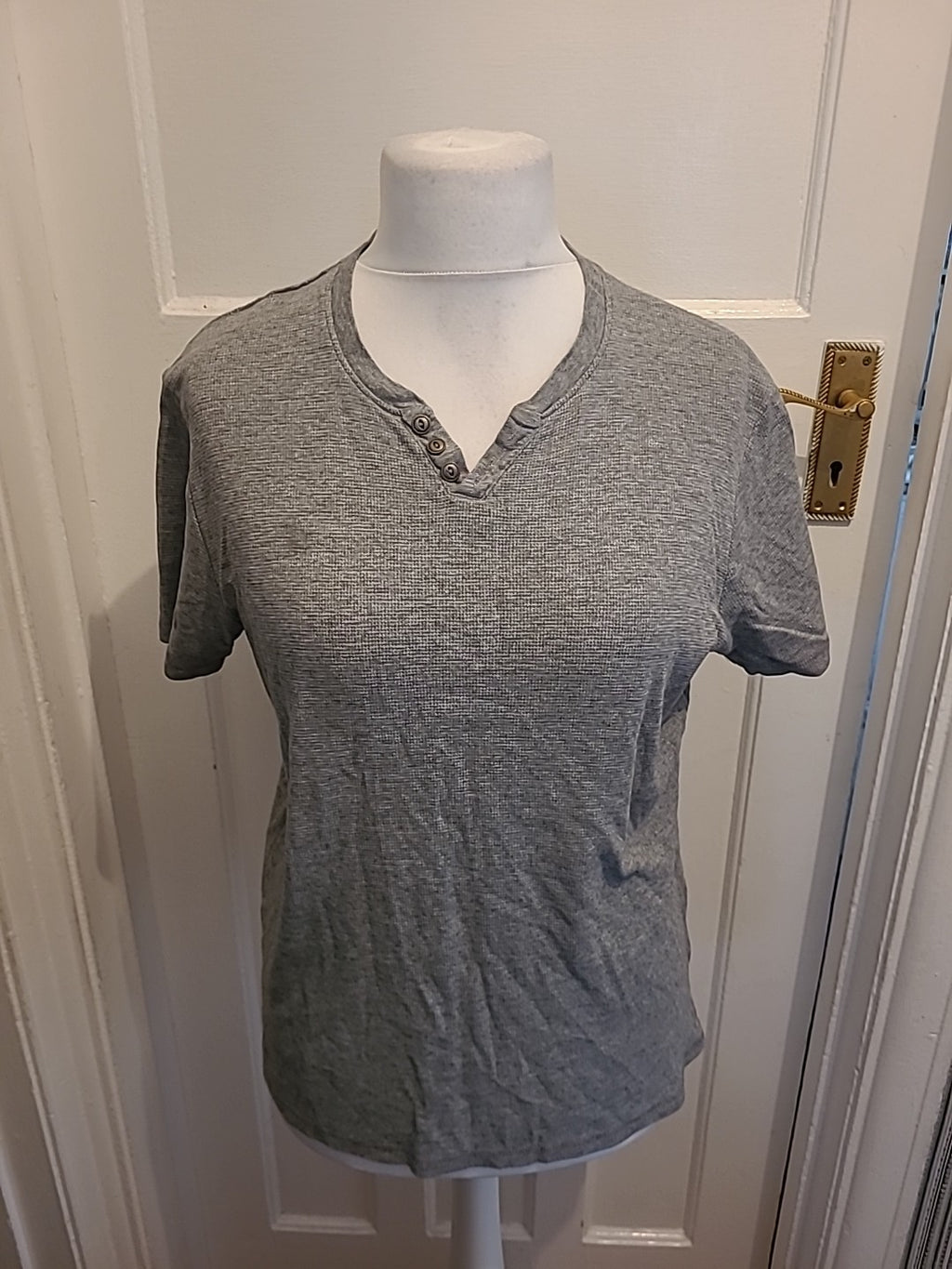 Mens Atlantic Bay Size Large Grey Short Sleeved Tshirt