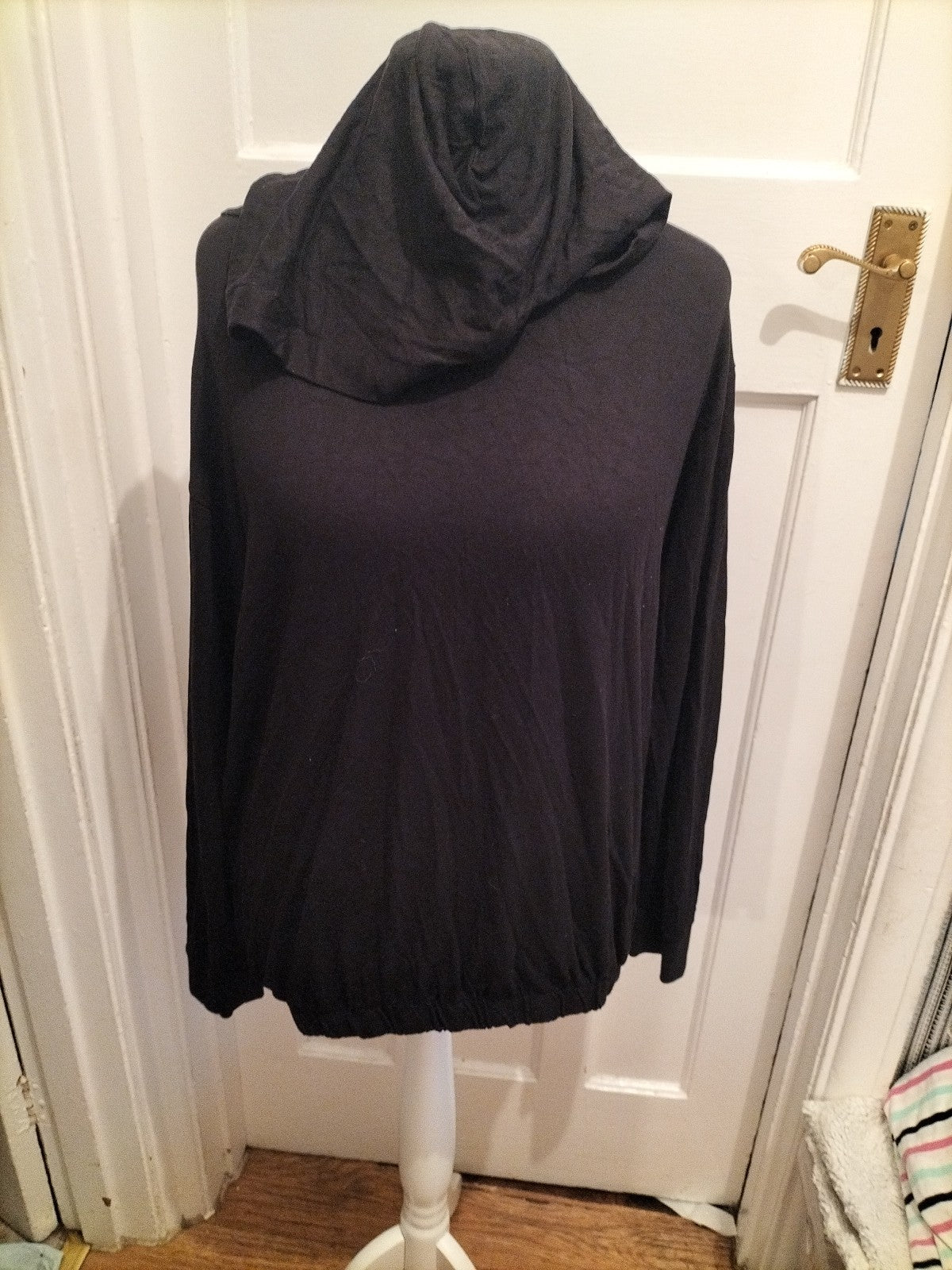 Tu 12 Black Long Sleeve Pullover Hoodie