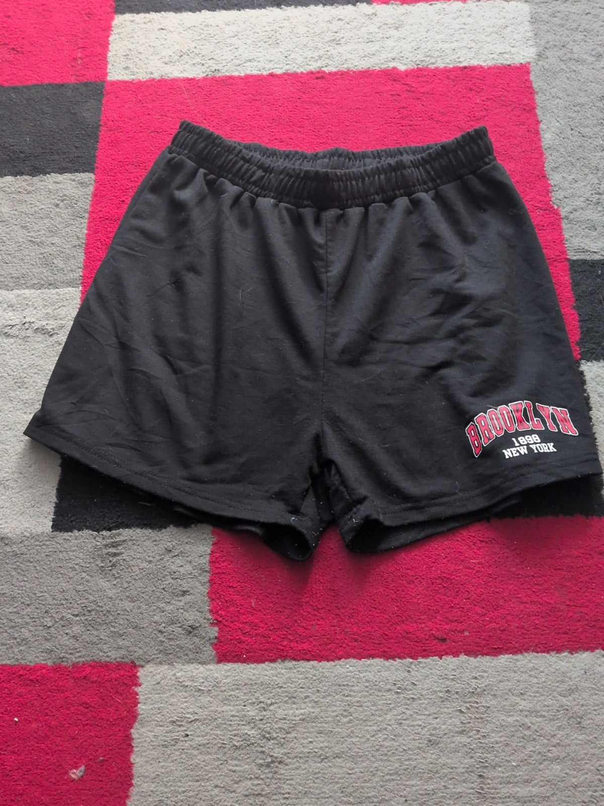 Ladies Shein Size Large Black Shorts