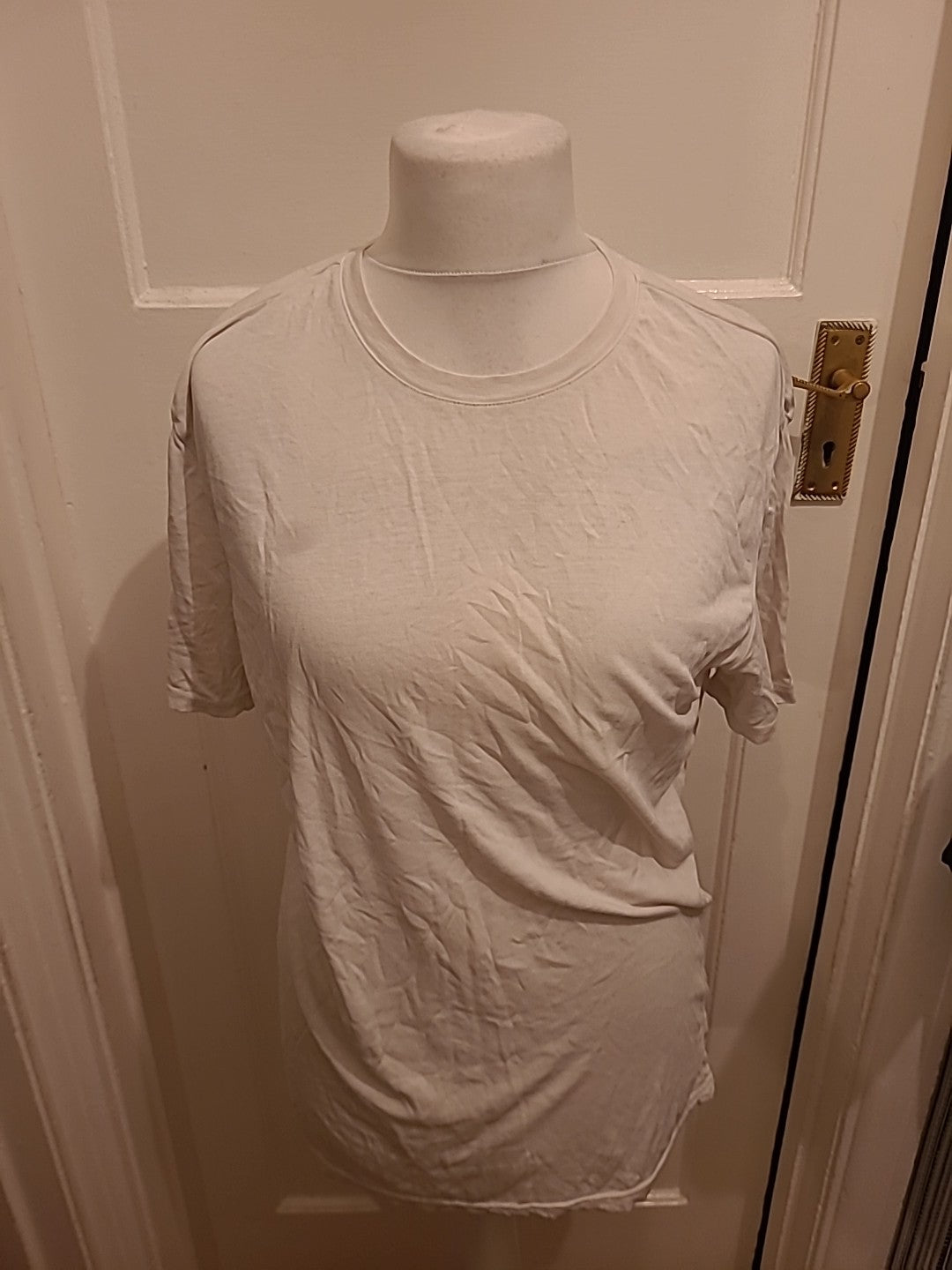 Mens Express Size M Stretch Crew White Short Sleeved Tshirt
