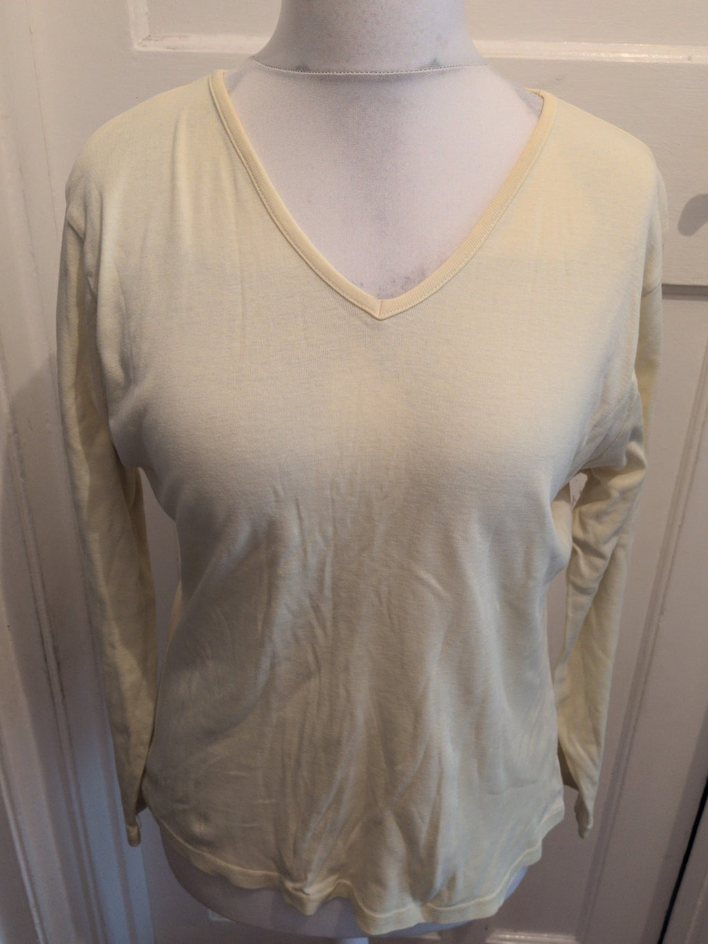 Mackay's XL Cream Long Sleeve Top