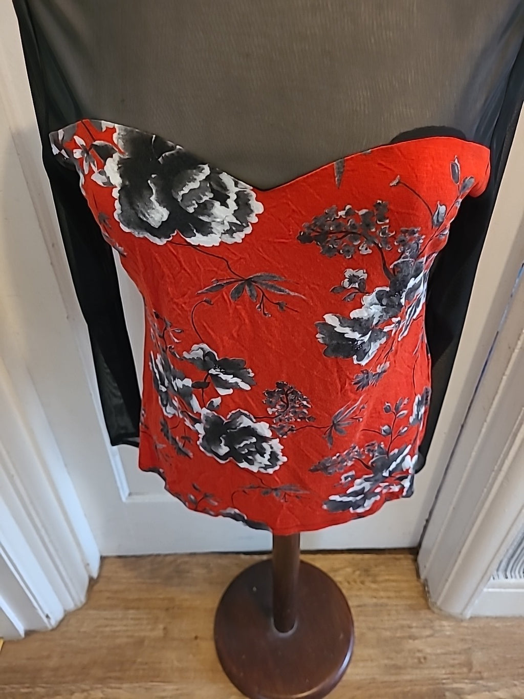 Ladies M+Co size 14 black mesh with red floral long sleeved blouse