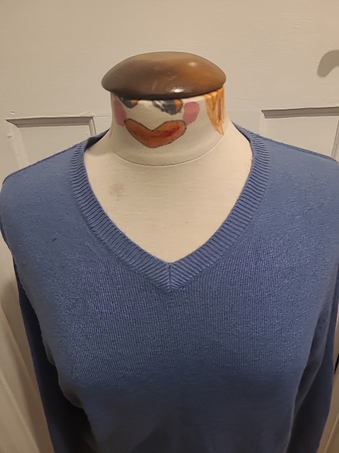 Mens Thomas Nash Size Small Blue V Neck Long Sleeved Pullover Jumper