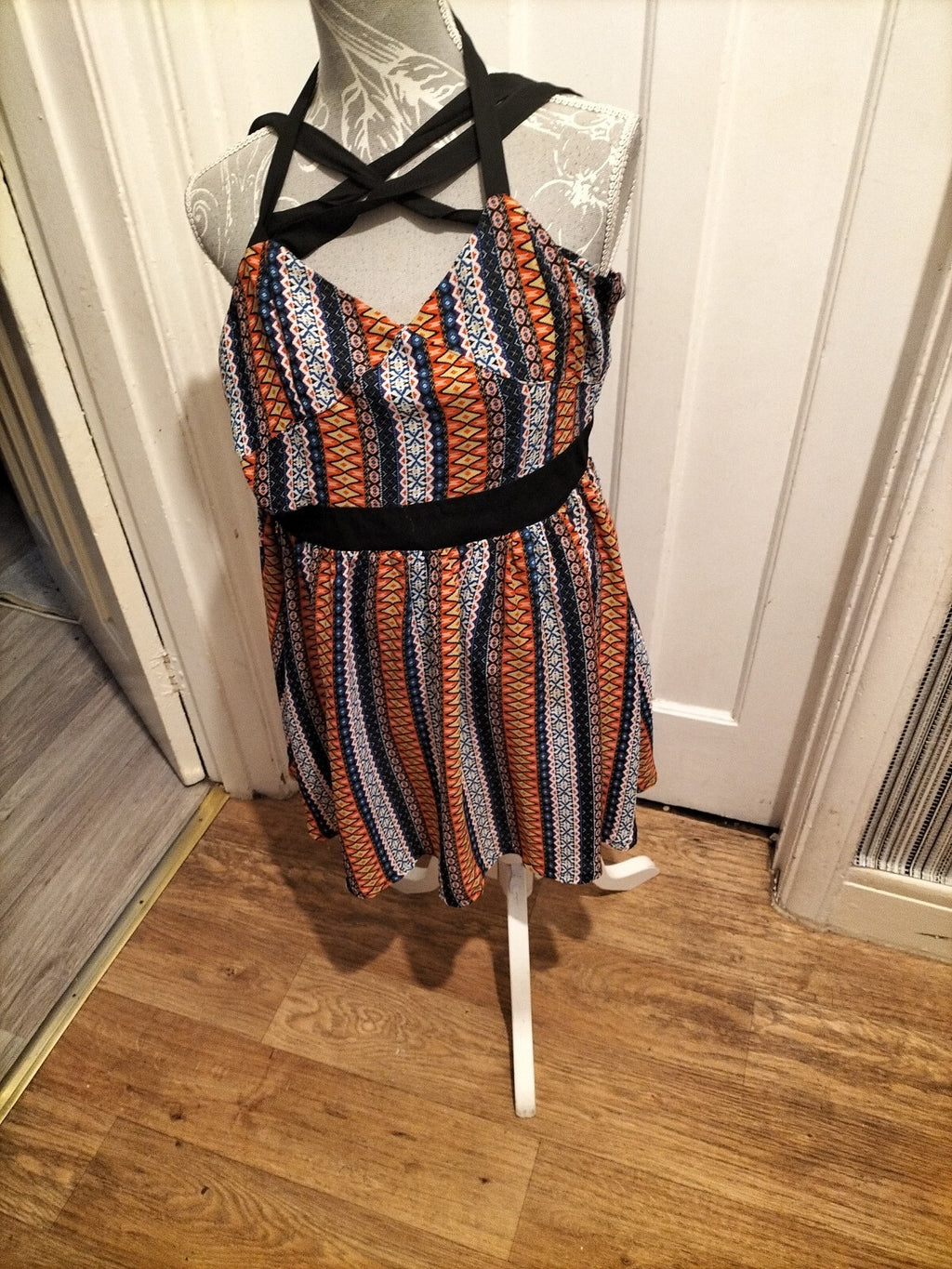 Ladies Pussycat London 10 Multi Coloured Sleeveless Dress