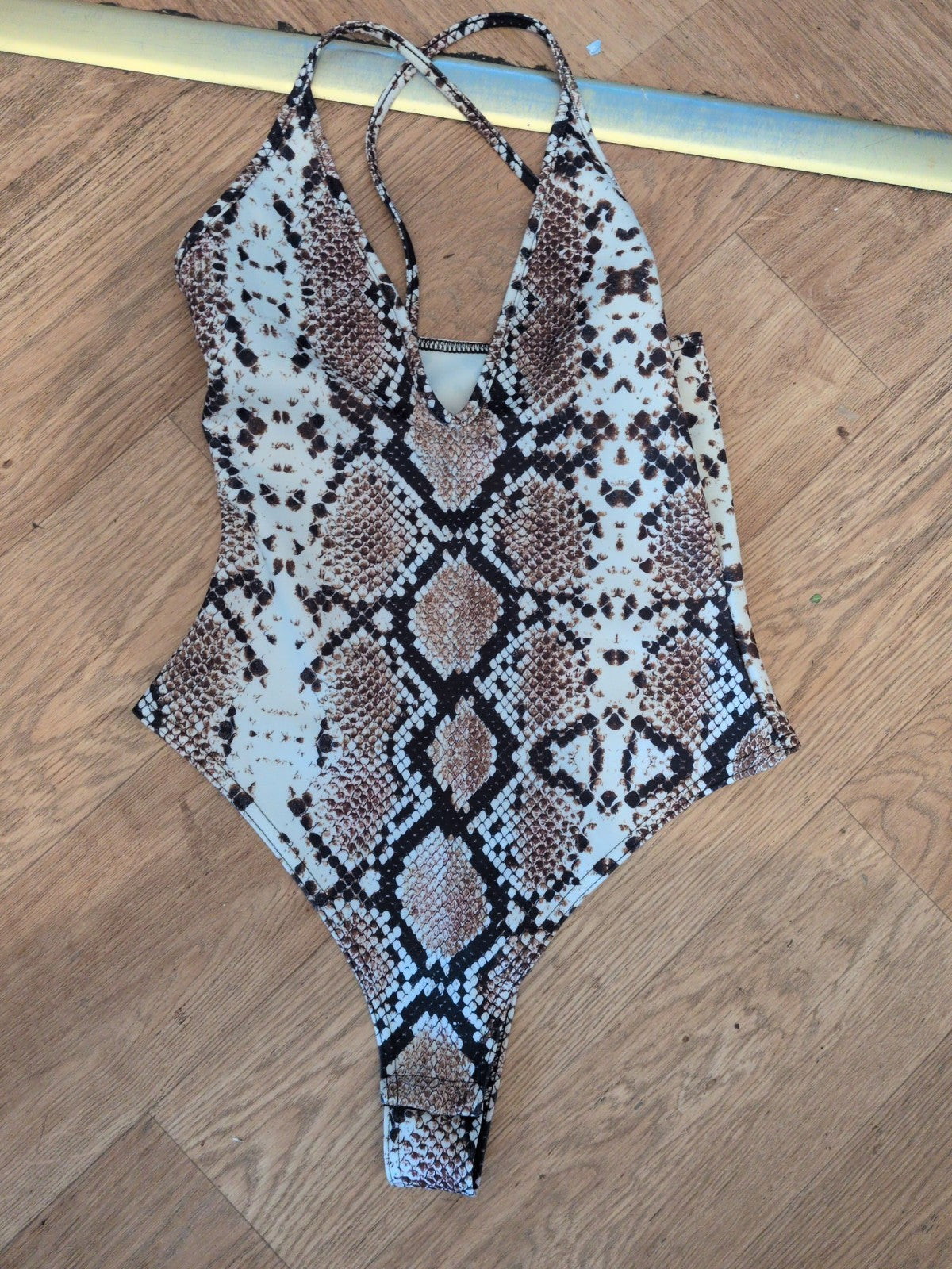 Prettylittlething 8 Snake Print Sleeveless Bodysuit