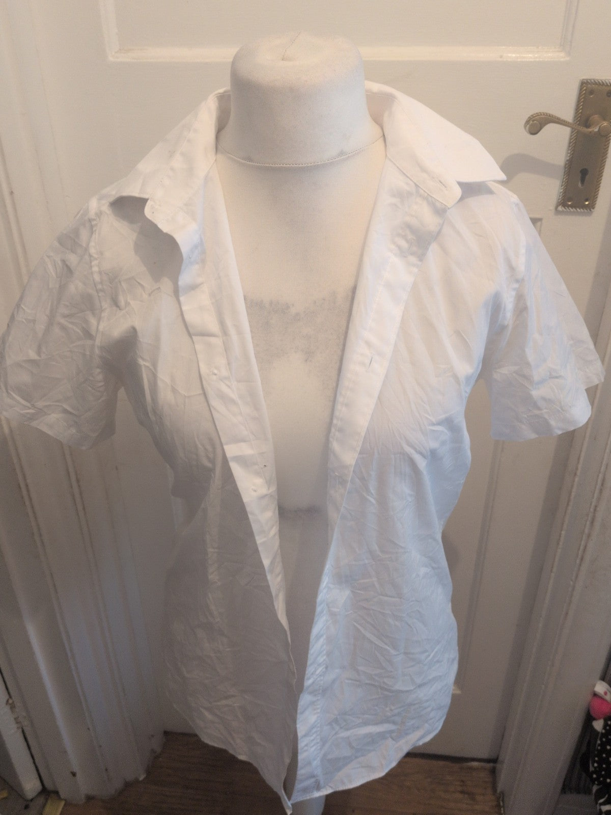 Boys F&F Size 15-16 Years White Short Sleeve Shirt