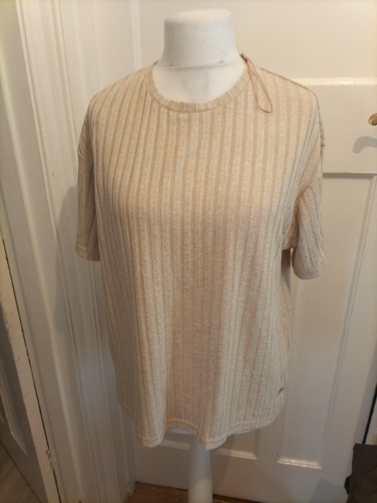 Ladies Calm&Relax Size M Beige Ribbed Short Sleeve Pyjama Top
