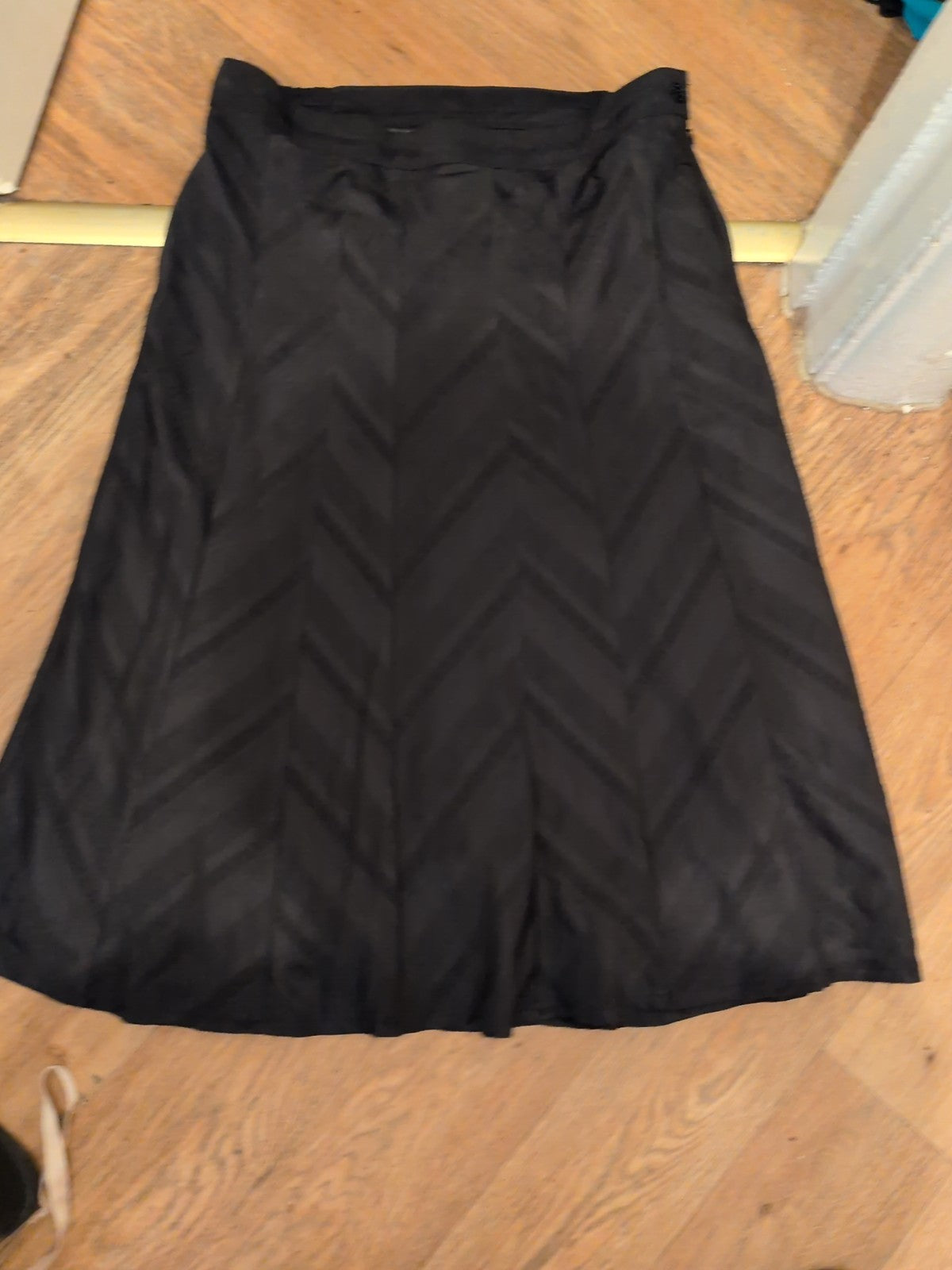 Ann Harvey 16 Black Lined Long Length Flare Skirt