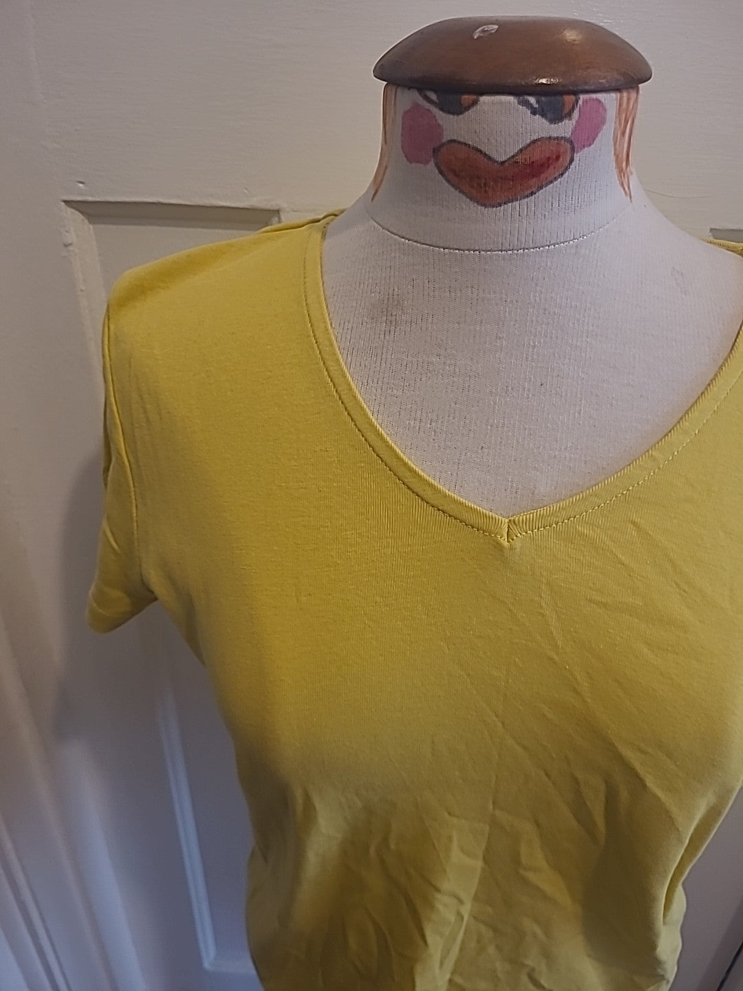Ladies Bonmarche Size 14 Lime Short Sleeved Tshirt