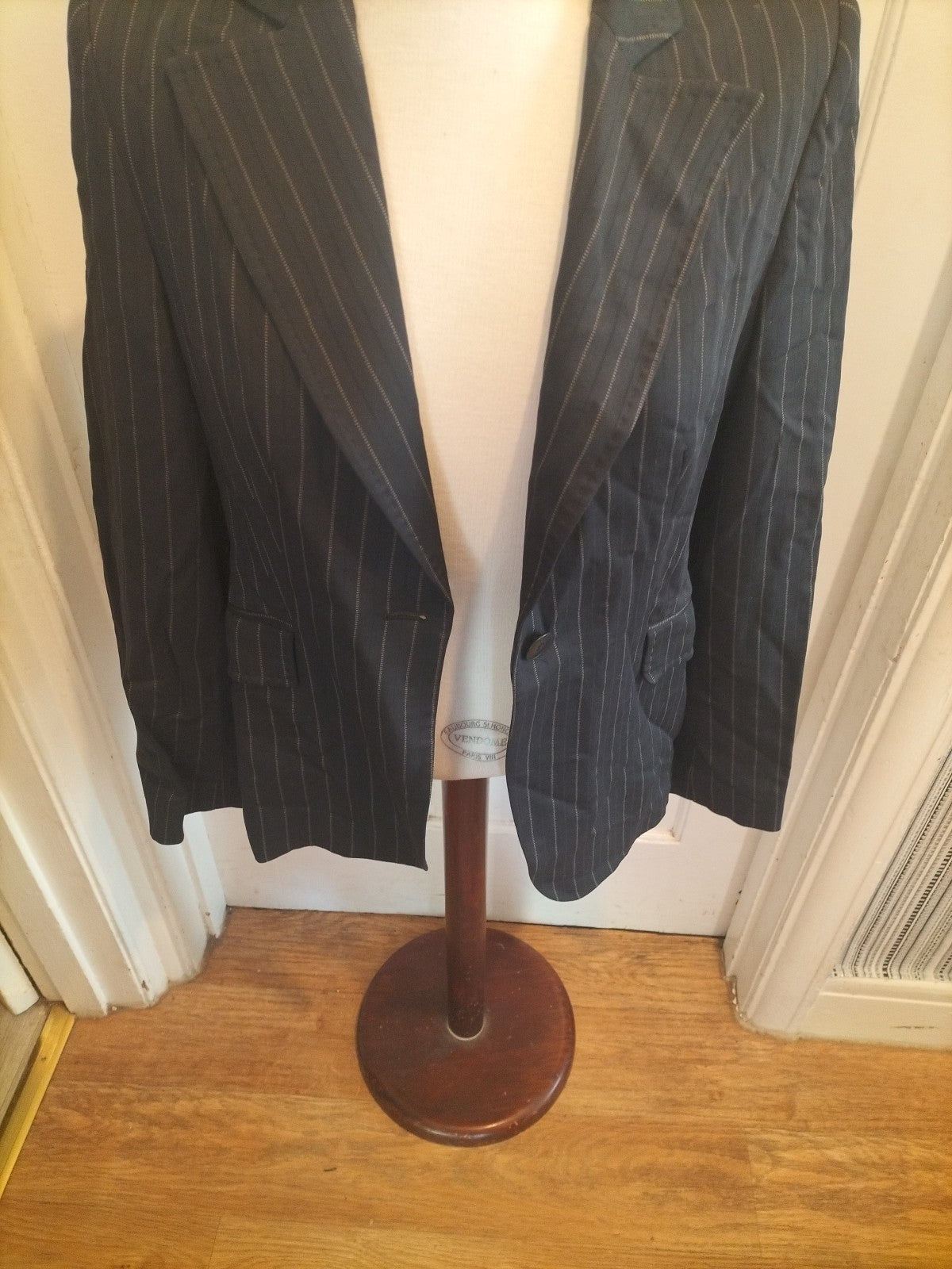 Ladies Podivm Size 12 Black With Thin Stripes Padded Lined Blazer