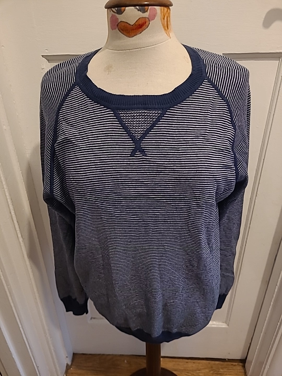 Mens Haworth Size Large Navy White Striped Long Sleeved Pullover Jumper