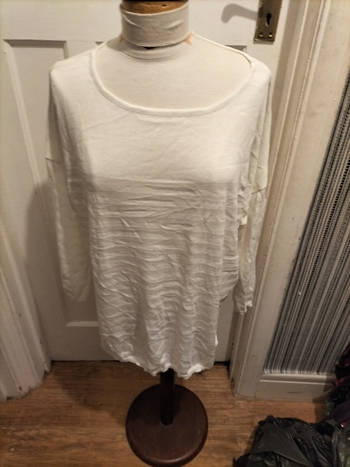 Ladies Skylo Size L/XL White Striped Long Sleeved Blouse