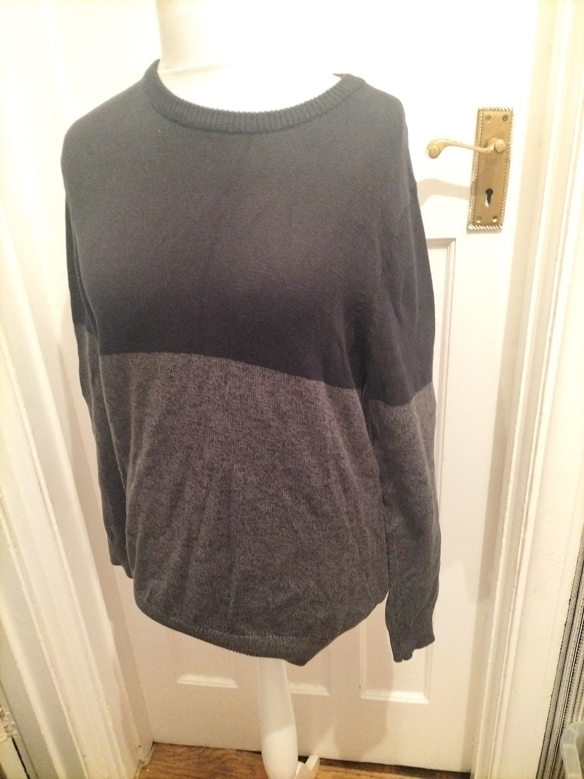 Mens Maine New England Size M Black And Grey Long Sleeved Pullover Jumper