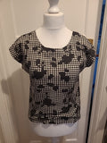 Ladies Promiss Size Small Check Floral Short Sleeved Tshirt
