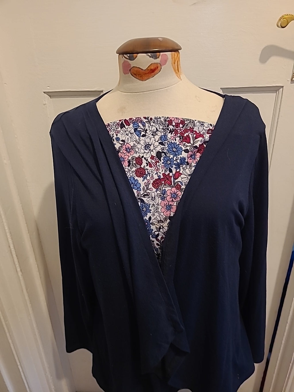 Ladies Cerulean Size XL Navy Floral Long Sleeved Blouse