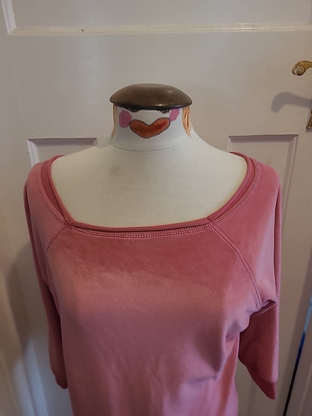 Ladies Size Large Pink Long Sleeve Pullover Jumper