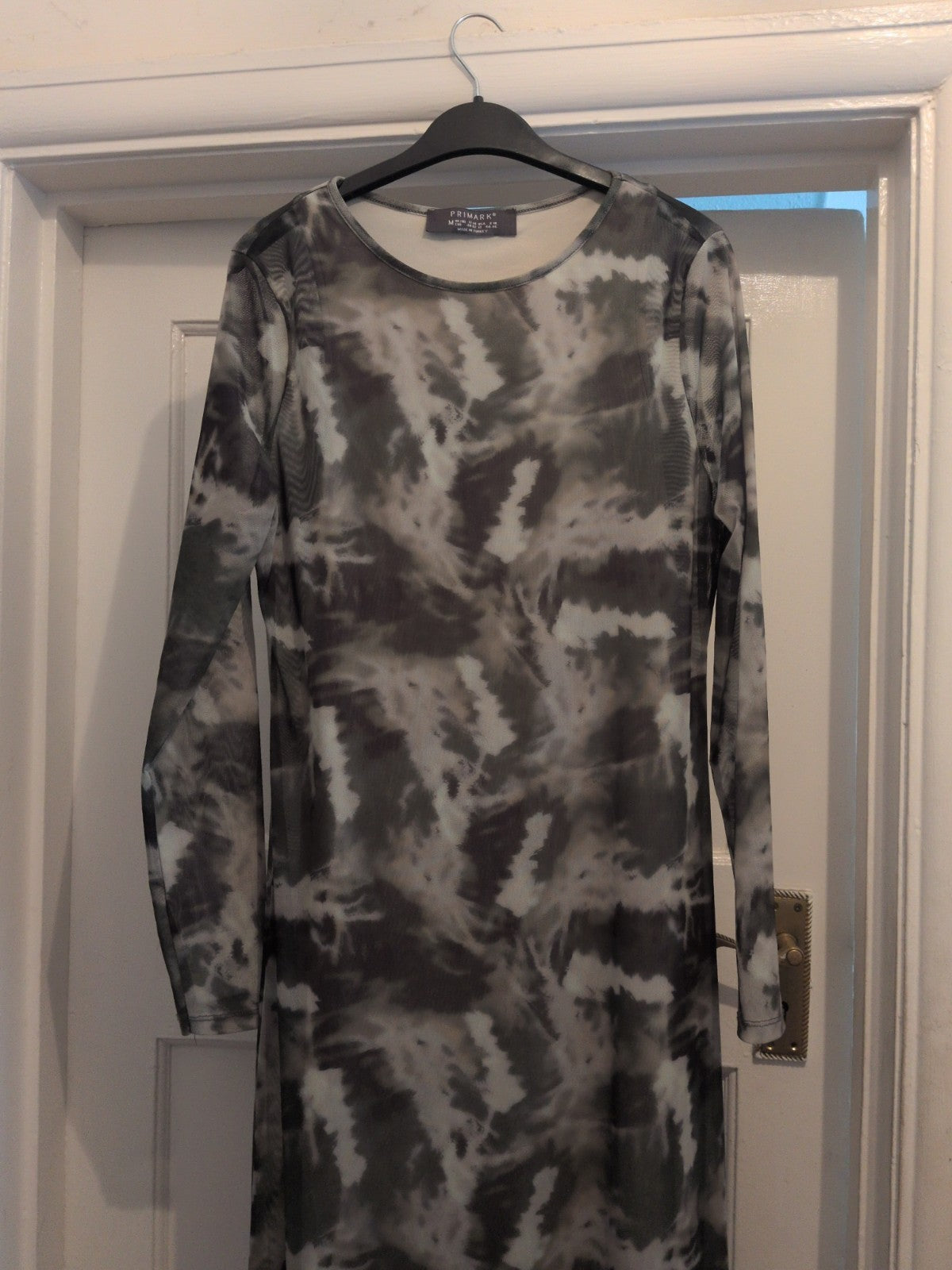 Ladies Primark Size Medium Green Toned Mesh Lined Long Sleeve Long Length Dress