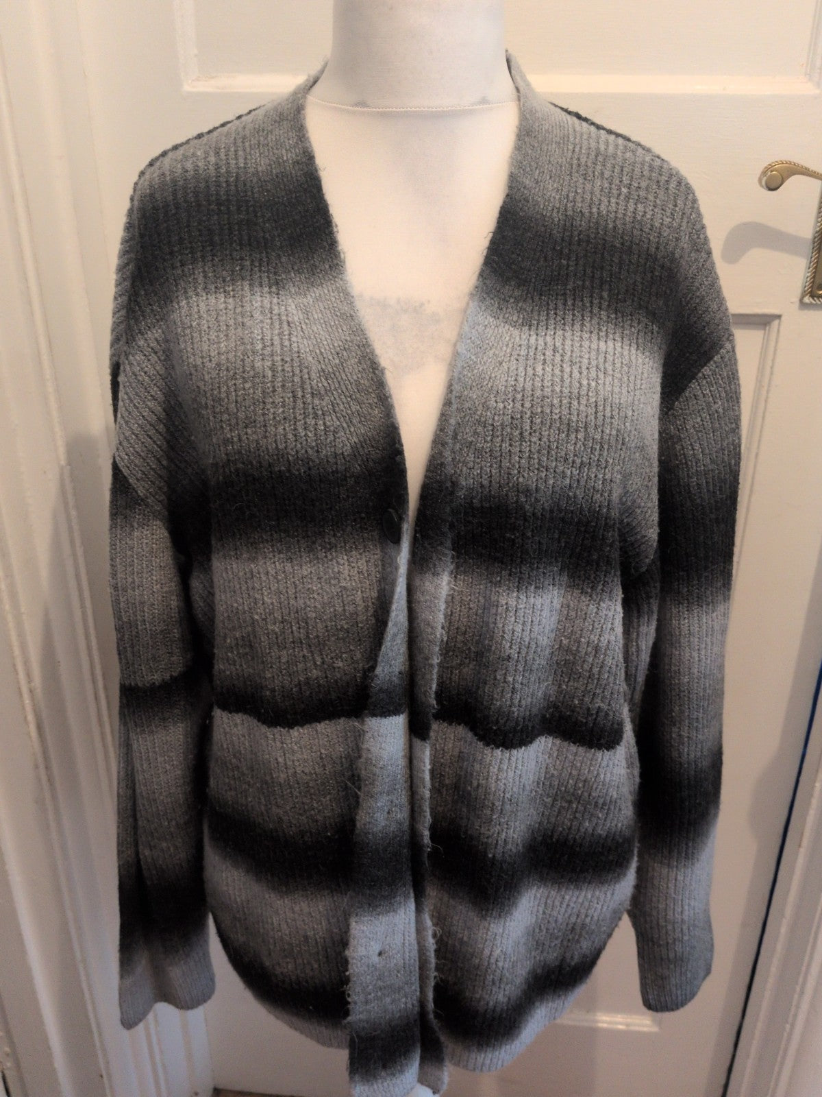 Next Edit Large Grey Fleck Cardigan