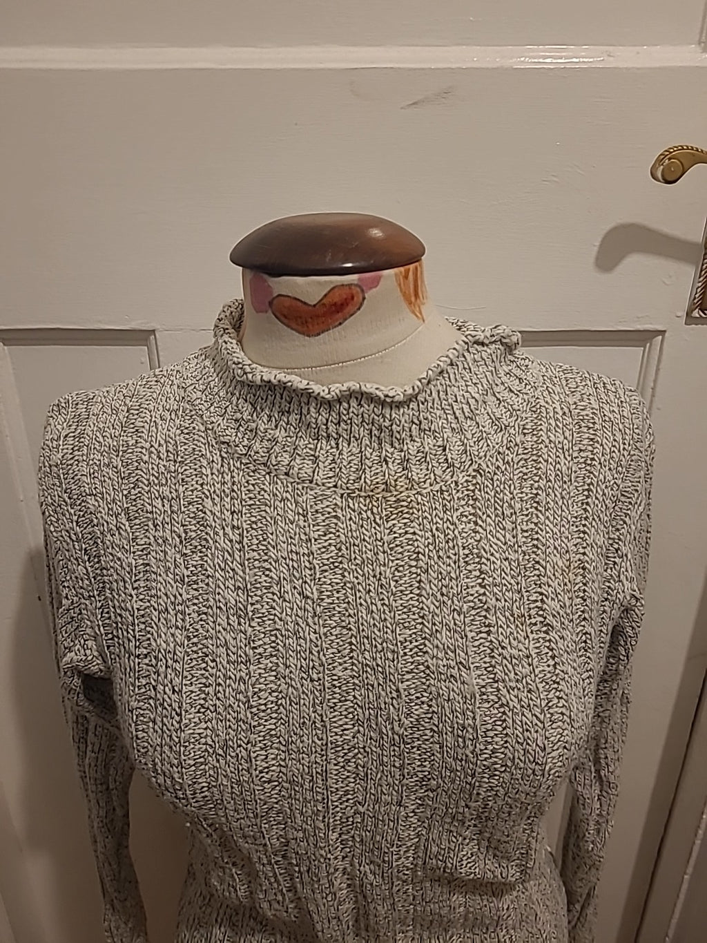 Ladies Internal Size S/M Stone Fleck Long Sleeved Pullover Jumper