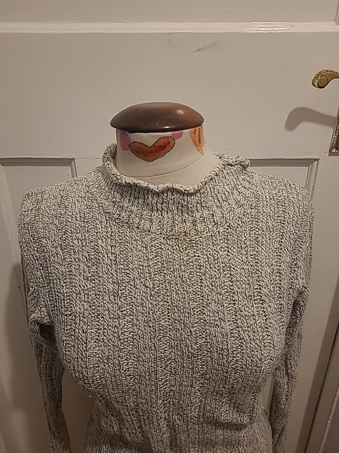 Ladies Internal Size S/M Stone Fleck Long Sleeved Pullover Jumper
