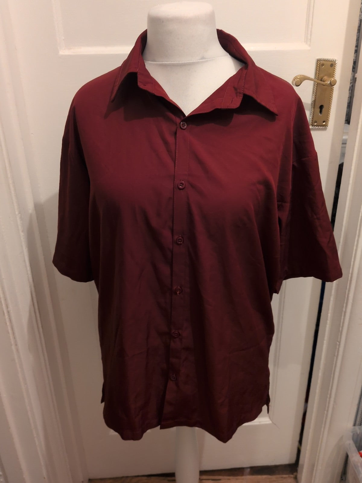 Manfinity Small Burgundy Short Sleeve Shirt