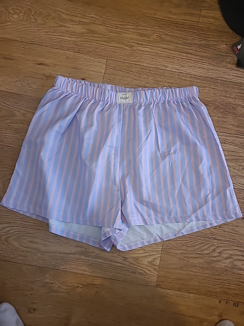 Ladies Hello Size XL Purple And Pink Elasticated Shorts