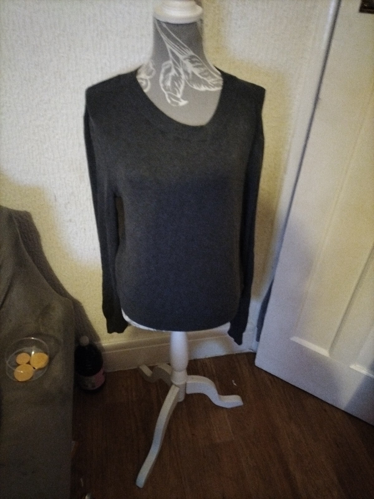 Mens H+M Small Regular Grey Polo