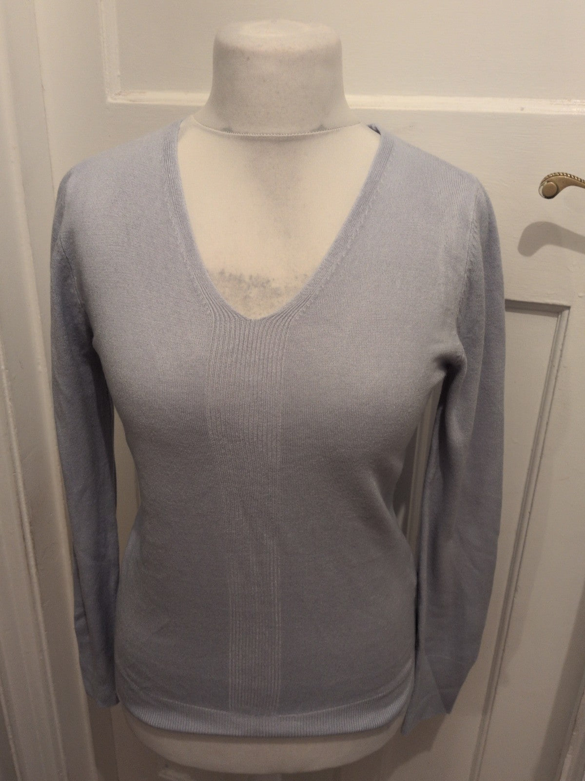 Primark 10-12 Blue Long Sleeve Soft Touch V Neck Jumper