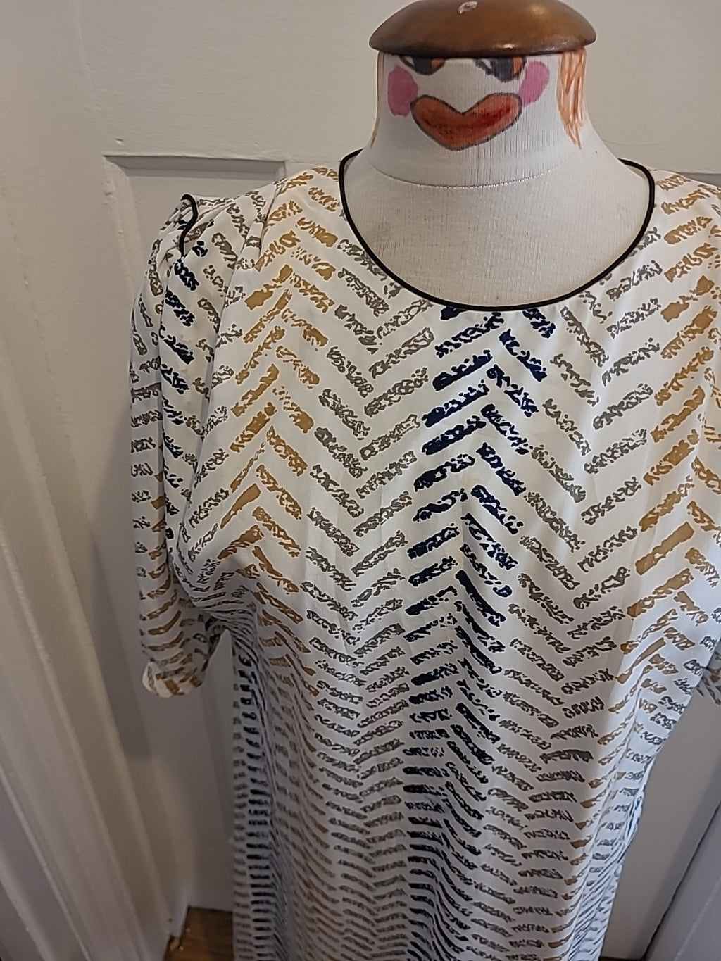 Ladies Alexis Jaf Size Large Multi Coloured Mid Sleeved Long Dress